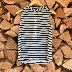 J. Crew Women’s Size 2 Navy and White Striped Tank Top Coastal Yacht Boat career
